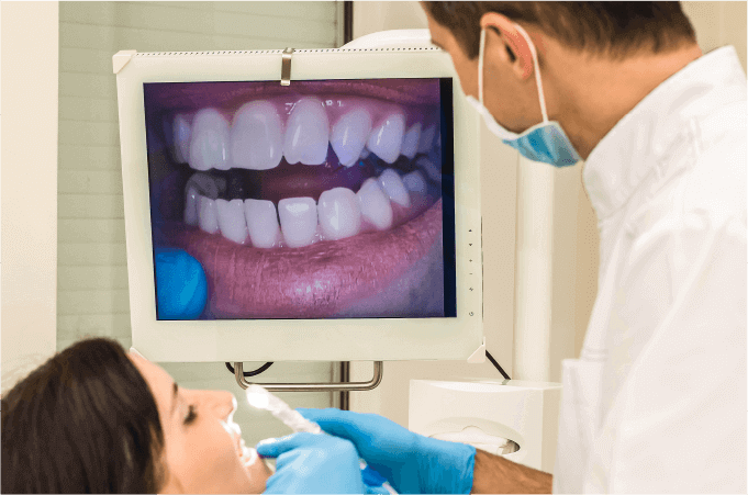 歯科医師と歯科技工士が細部まで緻密に連携